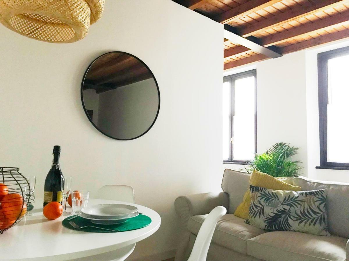 Iris Home Como Luaran gambar
